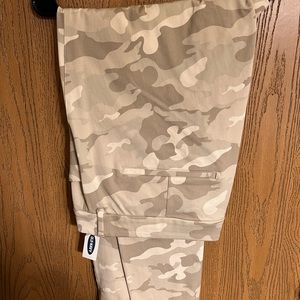 Old Navy Pixie Pants